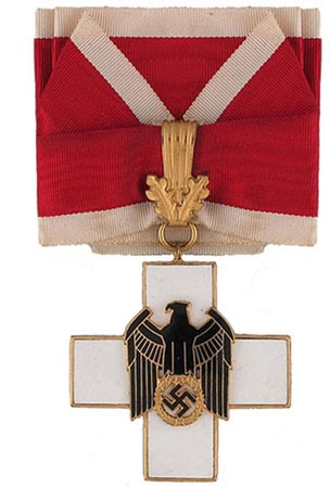 Social Welfare 1st class Neck Cross - 1939-1945