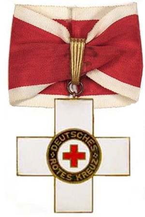 Red Cross 1st class Neck Cross - 1922-1934