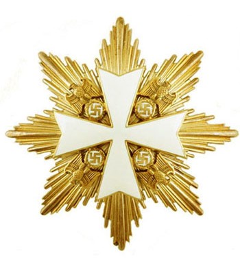 Grand Cross 8 pointed Star in Gold1 939-1945