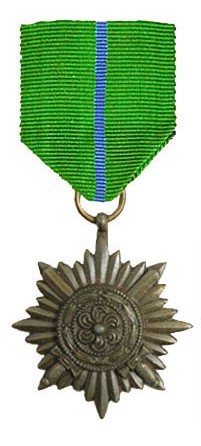 Eastern Peoples Medal 2nd Class in Bronze with Swords for Valor - Vlassov Legion ribbon
